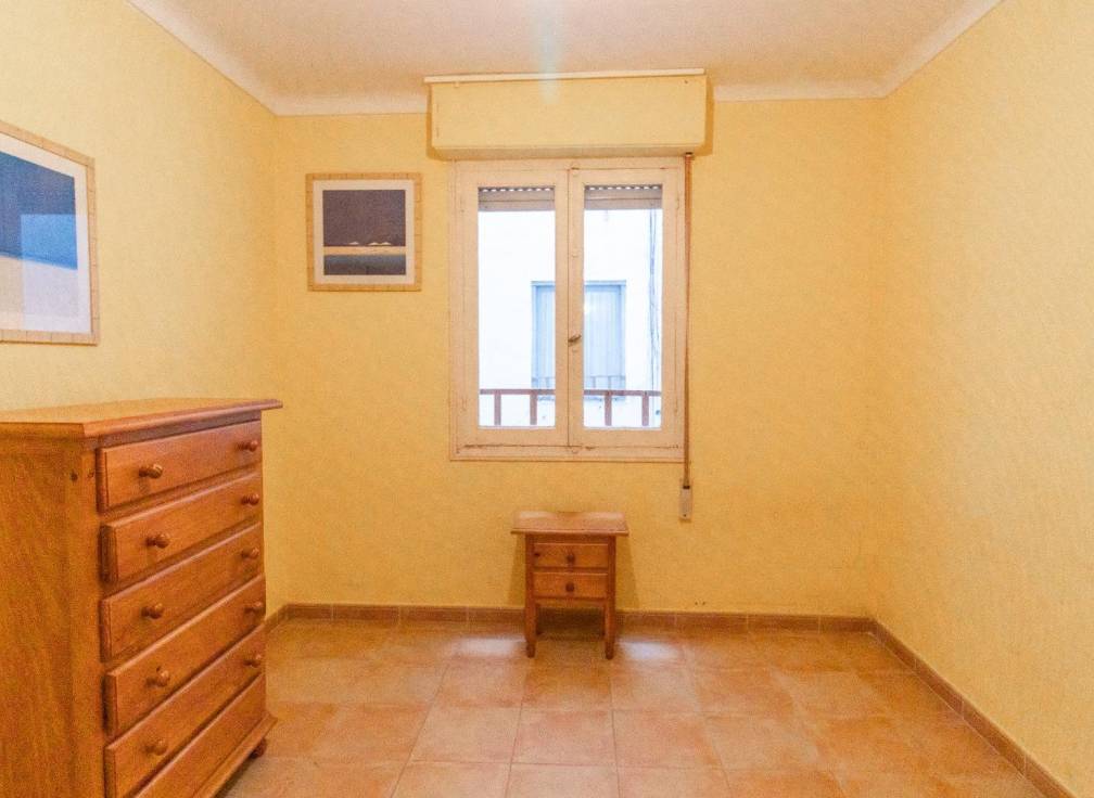 Resale - Apartment - Santa Pola - Playa Levante