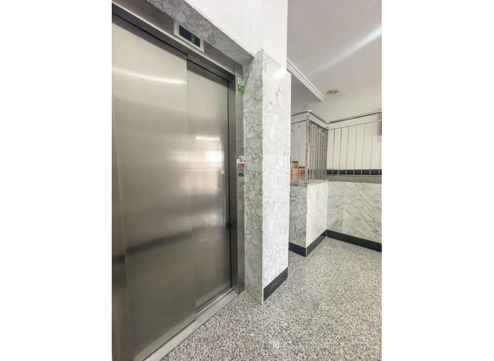 Resale - Apartment - Santa Pola - Playa Levante