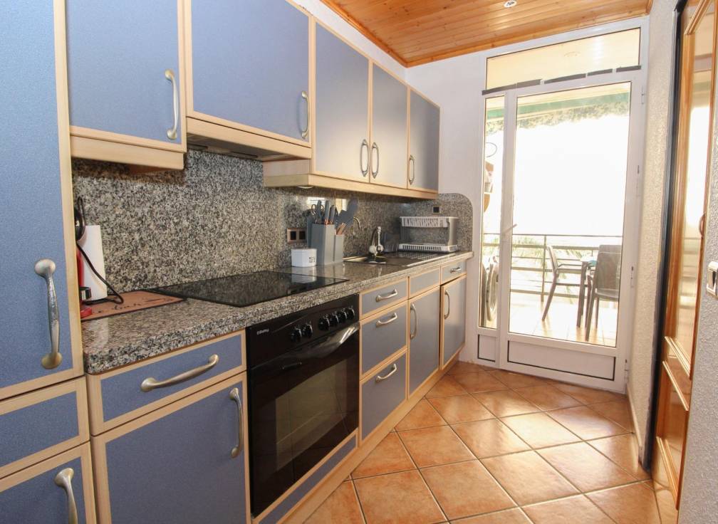 Resale - Apartment - Santa Pola - Playa Lisa