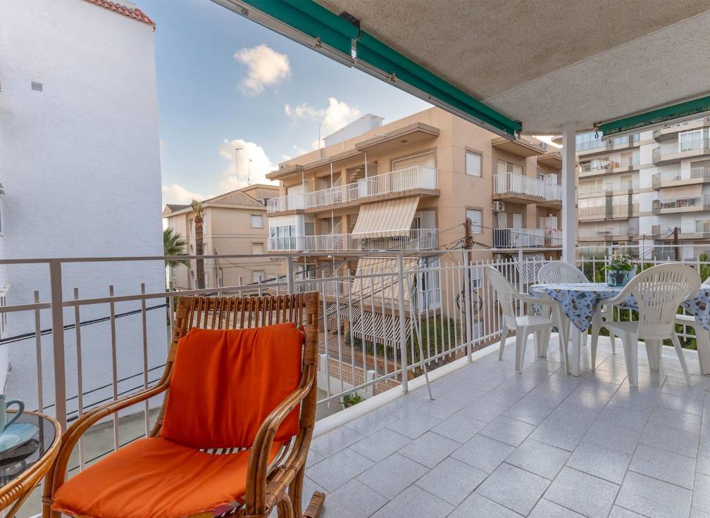 Resale - Apartment - Santa Pola - Santiago bernabeu