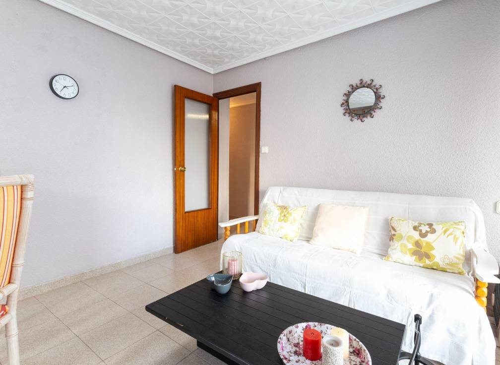 Resale - Apartment - Santa Pola - Santiago bernabeu