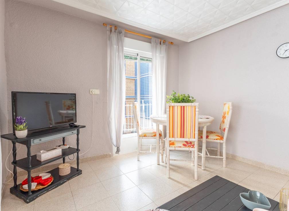 Resale - Apartment - Santa Pola - Santiago bernabeu