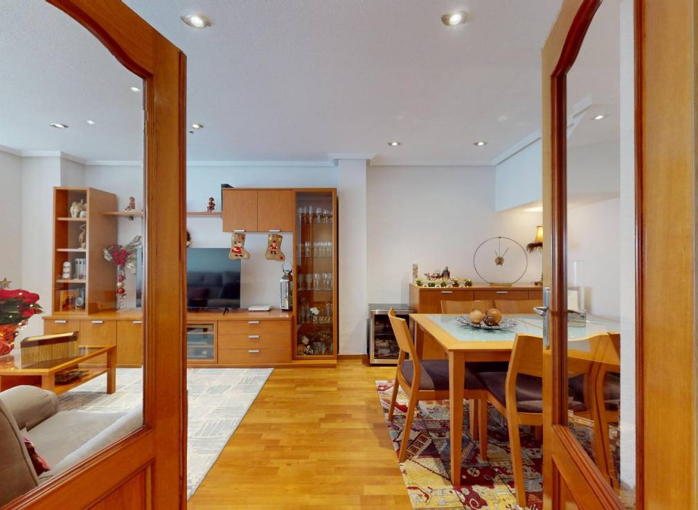 Resale - Apartment - Santa Pola - Santiago bernabeu