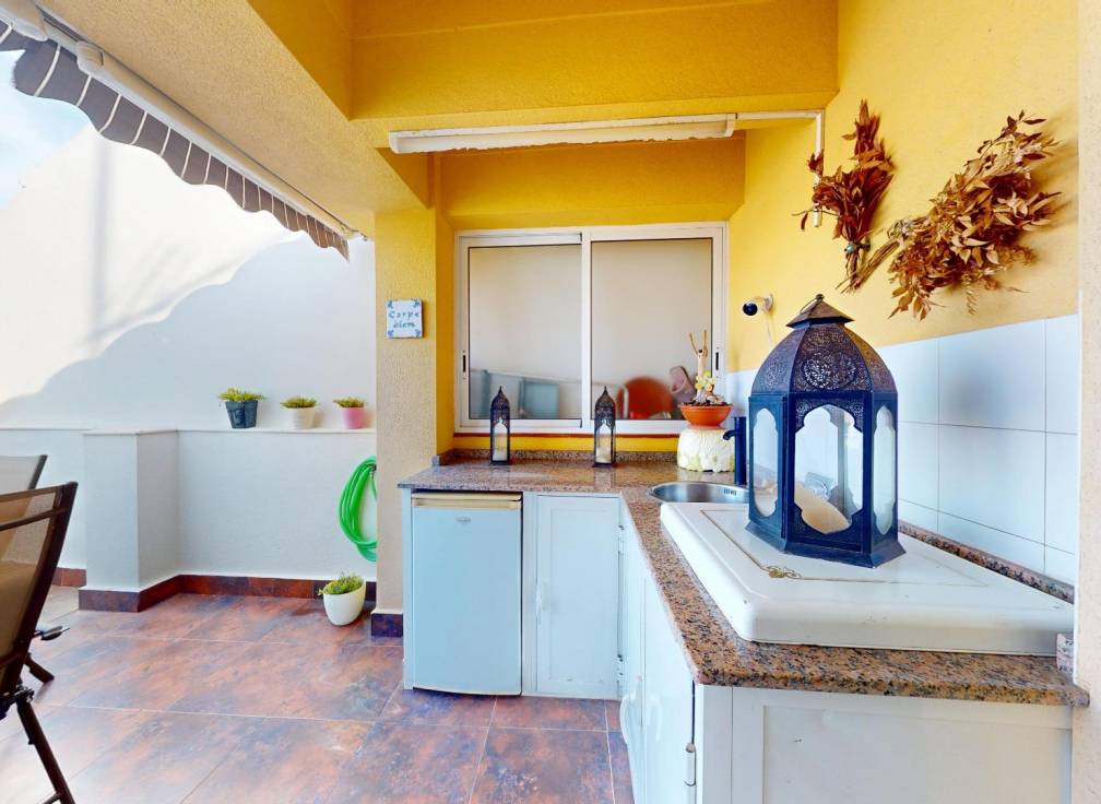 Resale - Apartment - Santa Pola - Santiago bernabeu