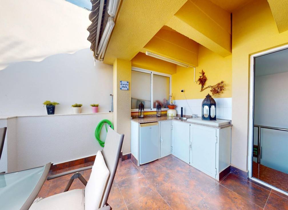 Resale - Apartment - Santa Pola - Santiago bernabeu