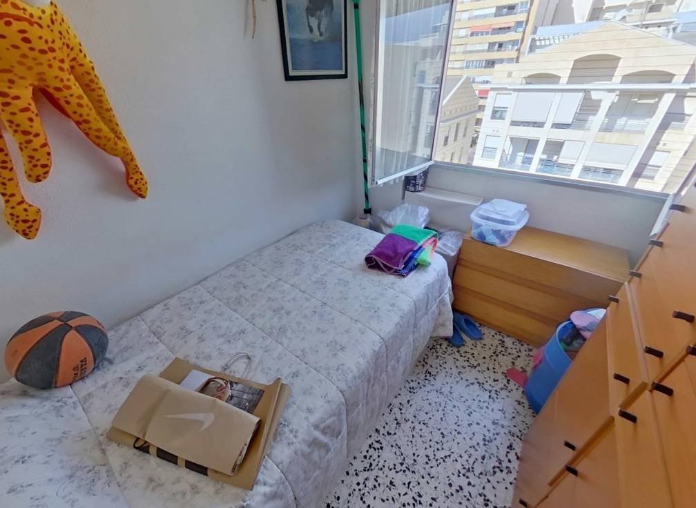 Resale - Apartment - Santa Pola - Santiago bernabeu
