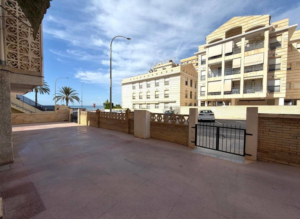 Resale - Apartment - Santa Pola - Santiago bernabeu
