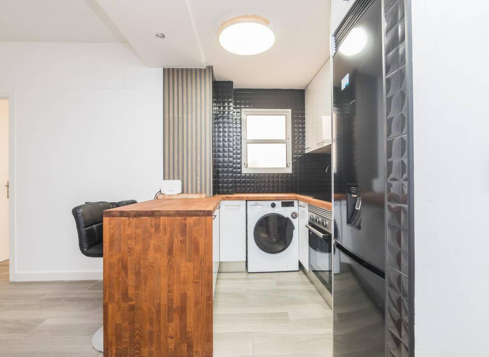 Resale - Apartment - Torrevieja - Playa del Cura