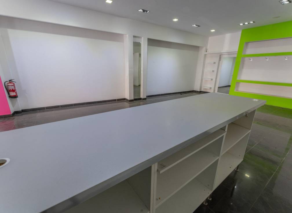 Resale - Building - Elche - Centro