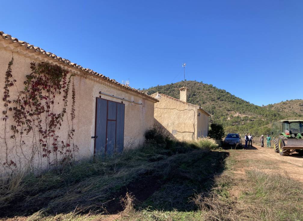 Resale - Building Site - Lietor - Castilla la mancha