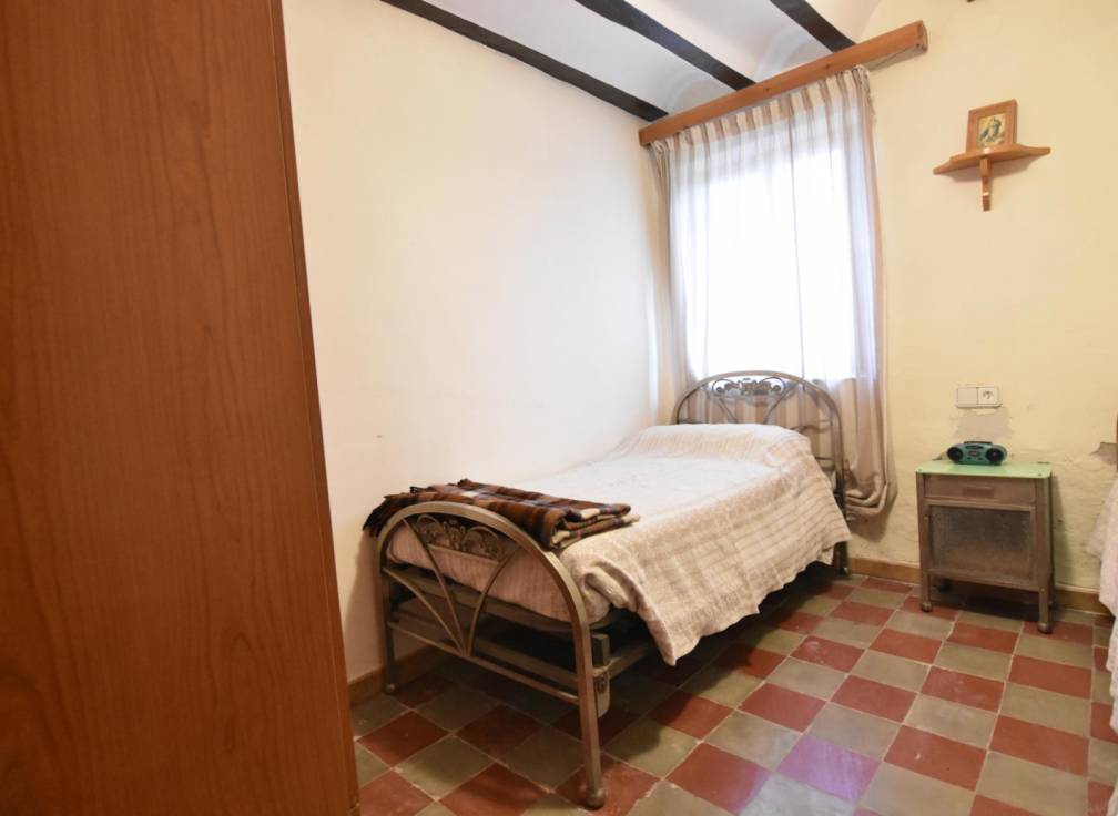 Resale - Building Site - Lietor - Castilla la mancha