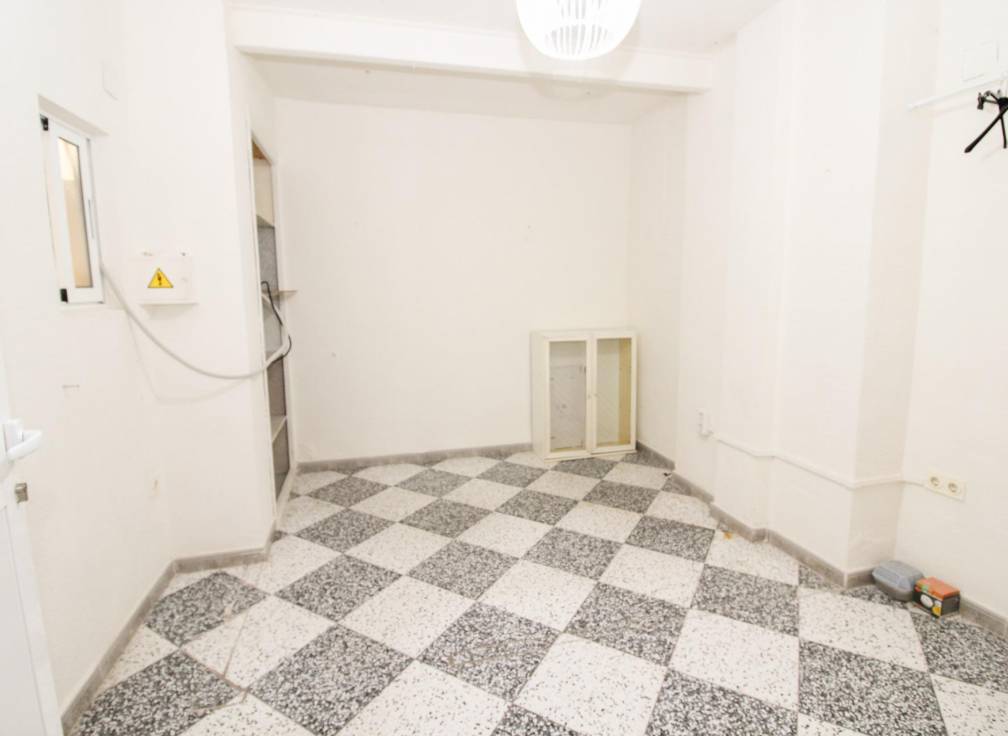 Resale - Business Premises - Elche - Sector Quinto