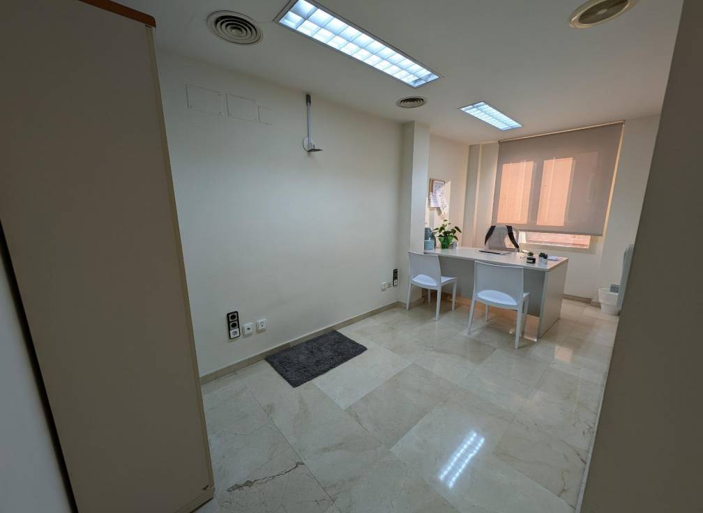 Resale - Business Premises - Elche - Sector V-El Canal