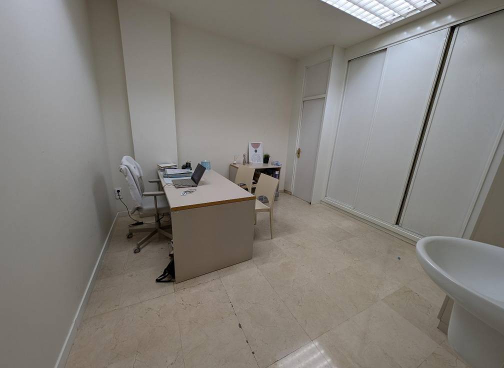 Resale - Business Premises - Elche - Sector V-El Canal