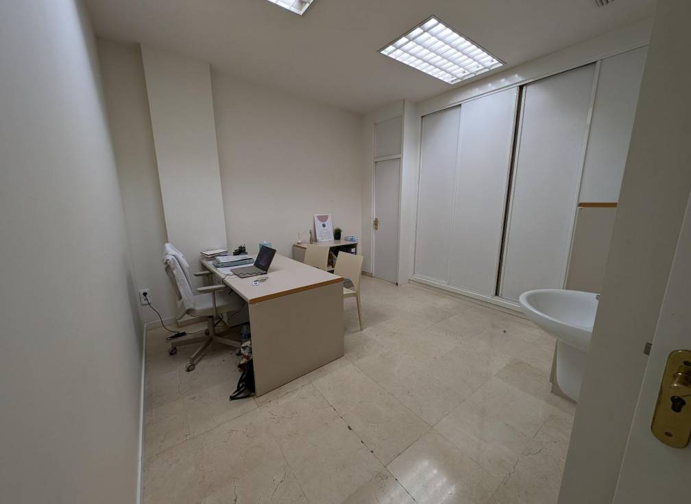 Resale - Business Premises - Elche - Sector V-El Canal