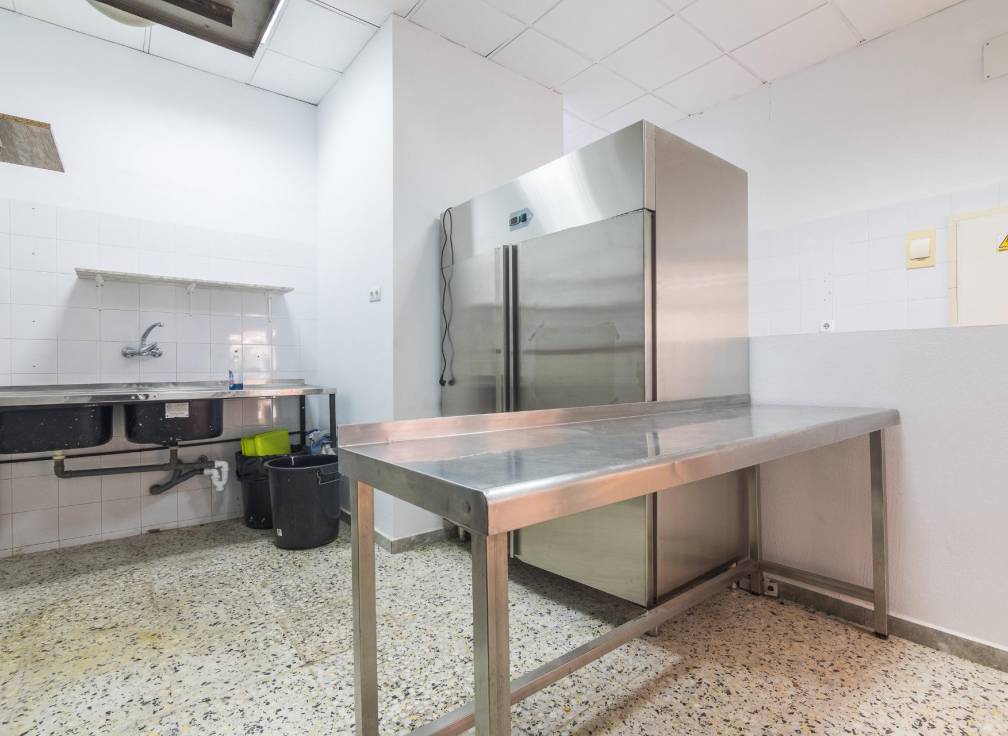 Resale - Business Premises - Santa Pola - Club nautico