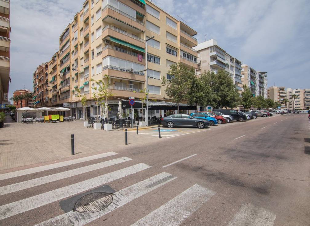 Resale - Business Premises - Santa Pola - Club nautico