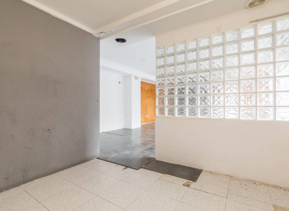 Resale - Business Premises - Torrellano - Centro