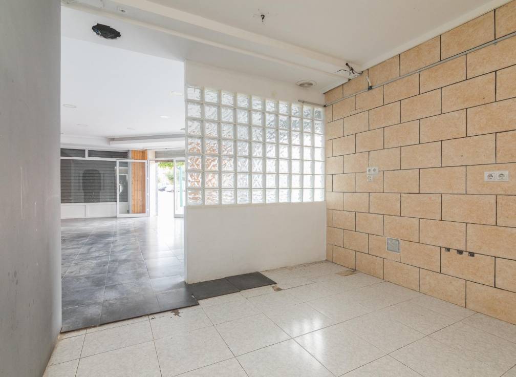 Resale - Business Premises - Torrellano - Centro