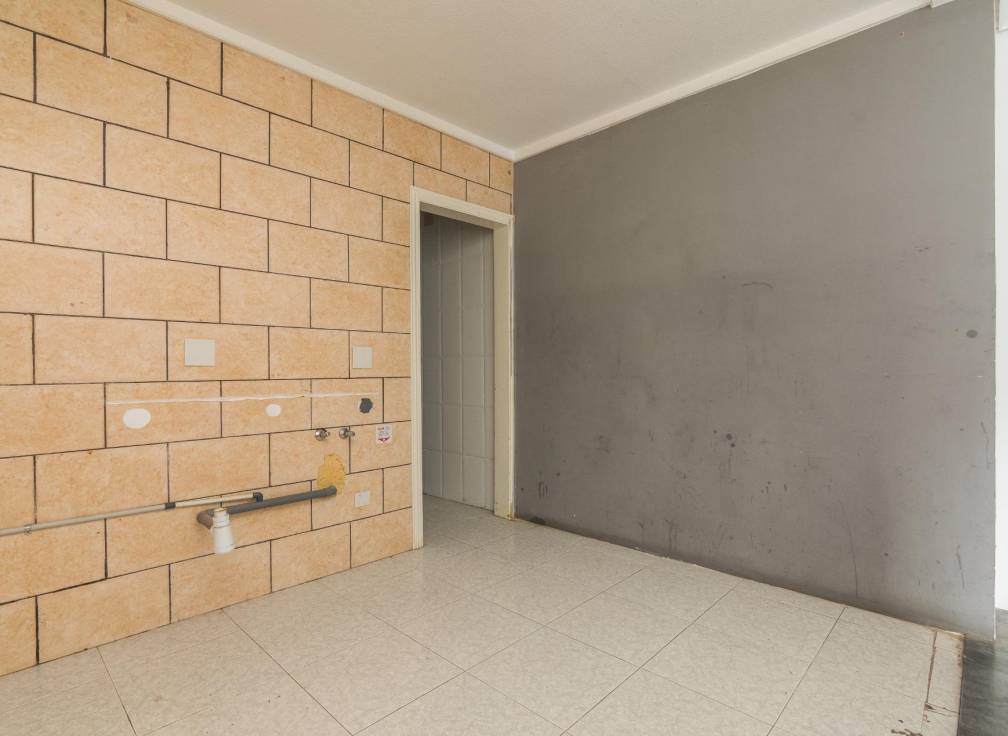 Resale - Business Premises - Torrellano - Centro