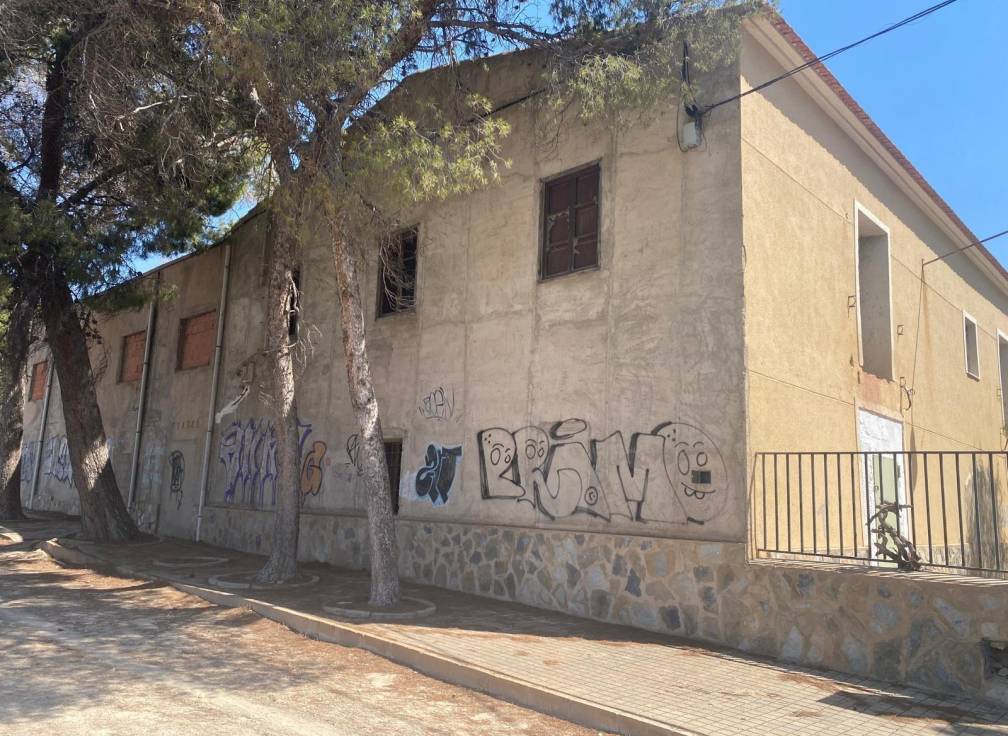 Resale - Country House - Elda - Las Trescientas - San Francisco