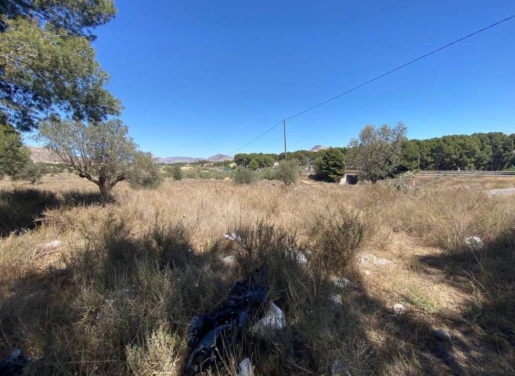 Resale - Country House - Elda - Las Trescientas - San Francisco