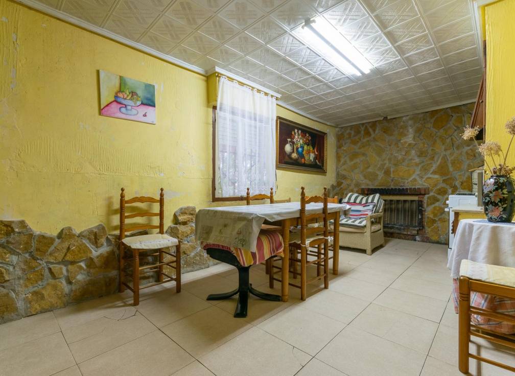 Resale - Country House - La hoya