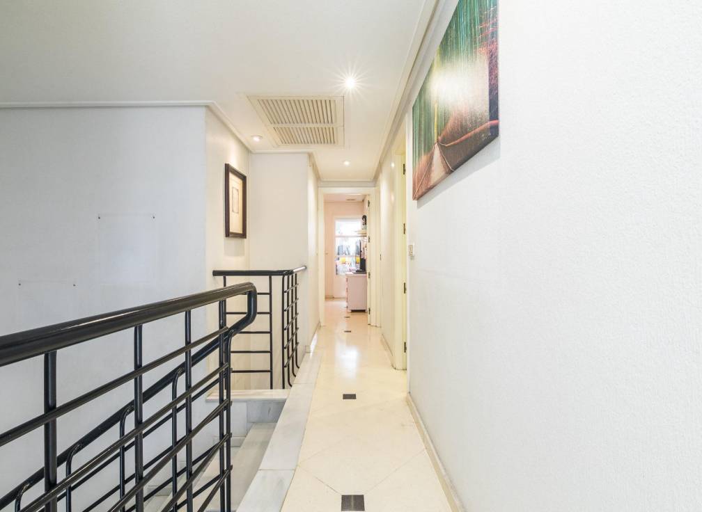 Resale - Duplex - Elche - Centro