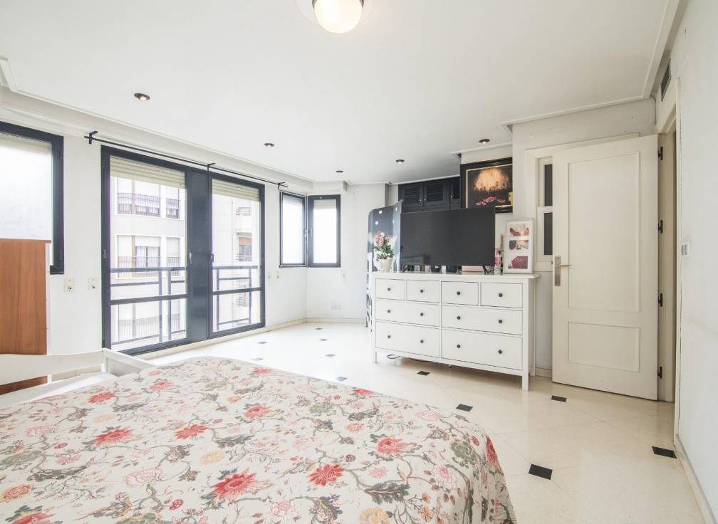 Resale - Duplex - Elche - Centro