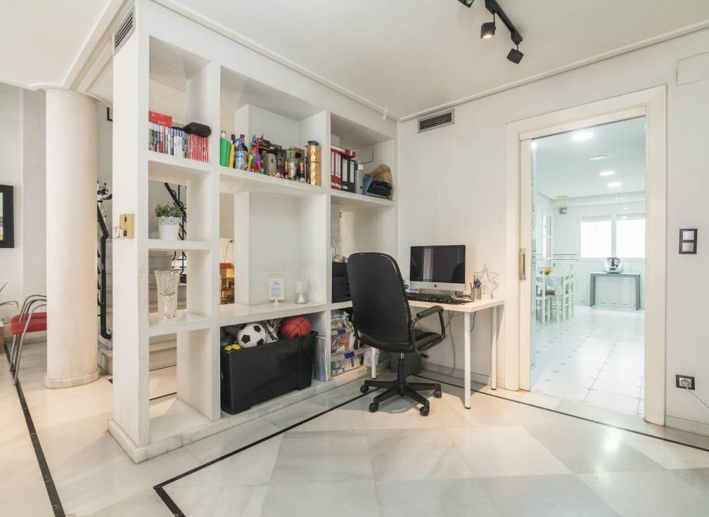 Resale - Duplex - Elche - Centro