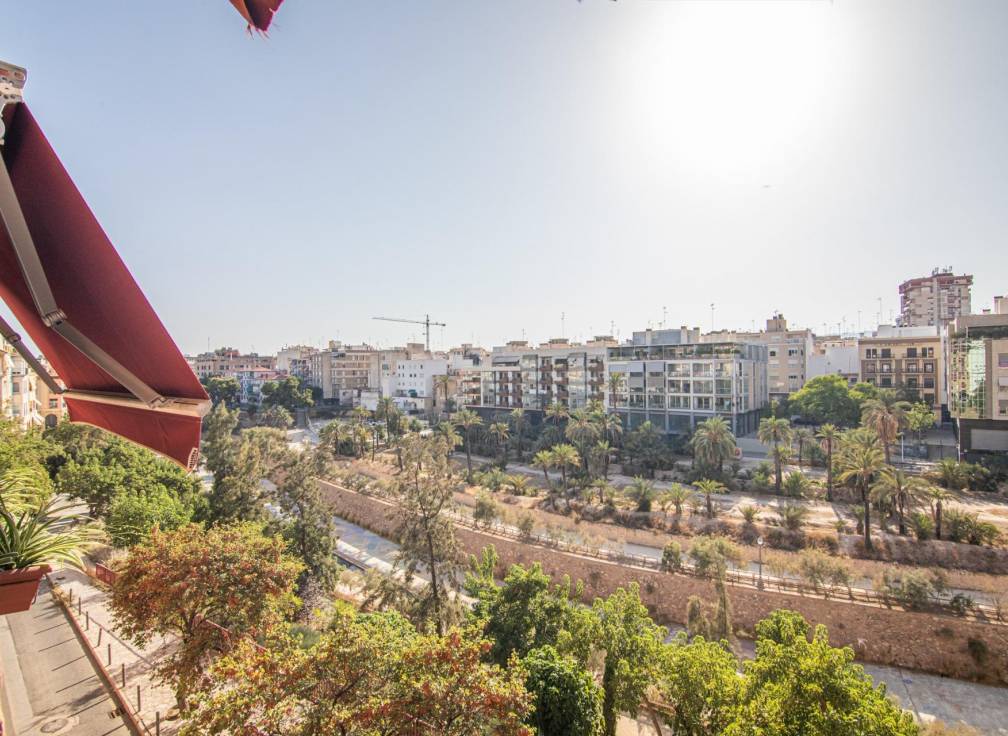 Resale - Duplex - Elche - Raval - Puertas Coloradas