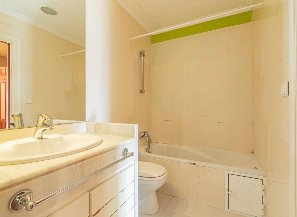Resale - Duplex - Elche - Raval - Puertas Coloradas