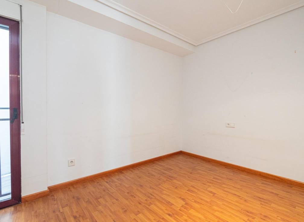 Resale - Duplex - Elche - Raval - Puertas Coloradas