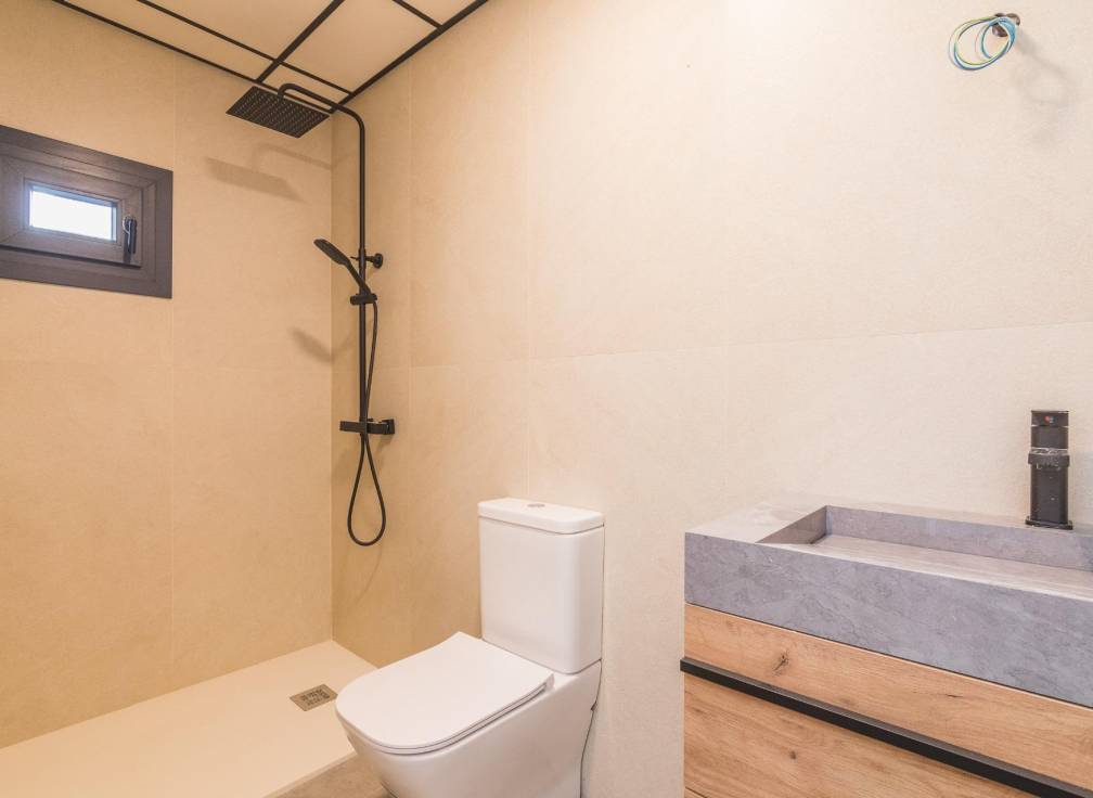 Resale -  - Elche - Raval - Puertas Coloradas