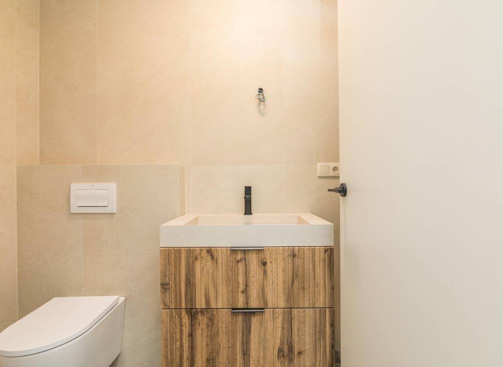 Resale -  - Elche - Raval - Puertas Coloradas