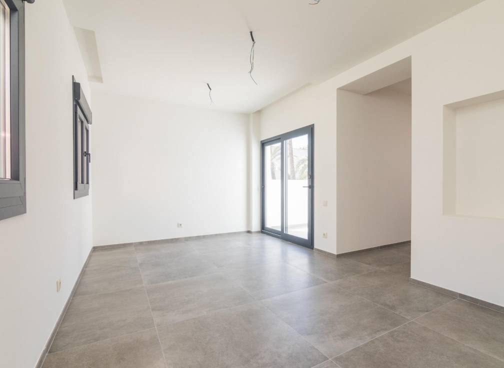 Resale -  - Elche - Raval - Puertas Coloradas