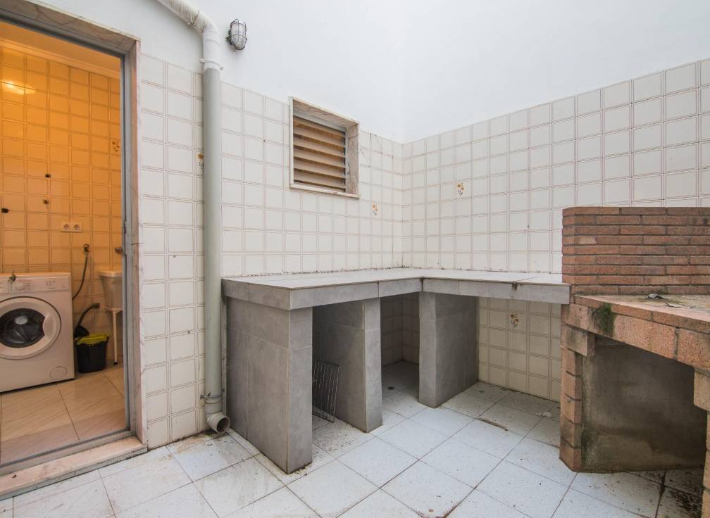 Resale -  - Elche - Reina Victoria-Miguel Hernández