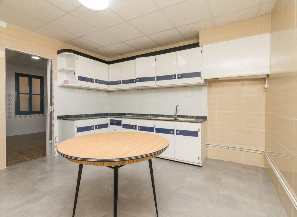 Resale -  - Elda - Centro