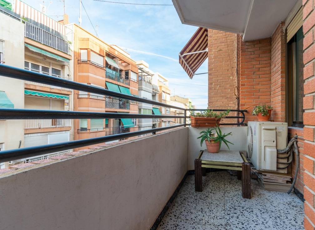 Resale - Flat - Alicante - Carolinas Bajas