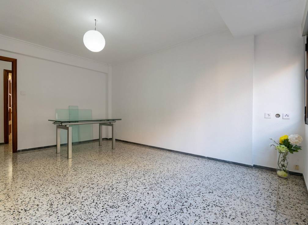 Resale - Flat - Alicante - Carolinas Bajas