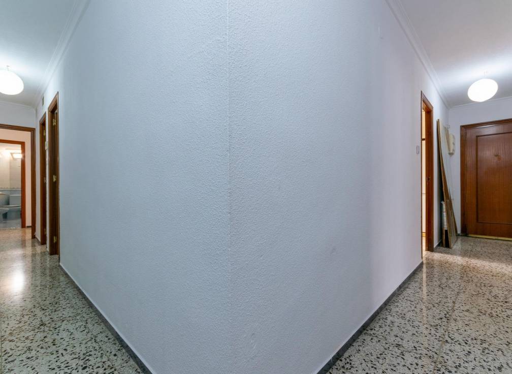 Resale - Flat - Alicante - Carolinas Bajas