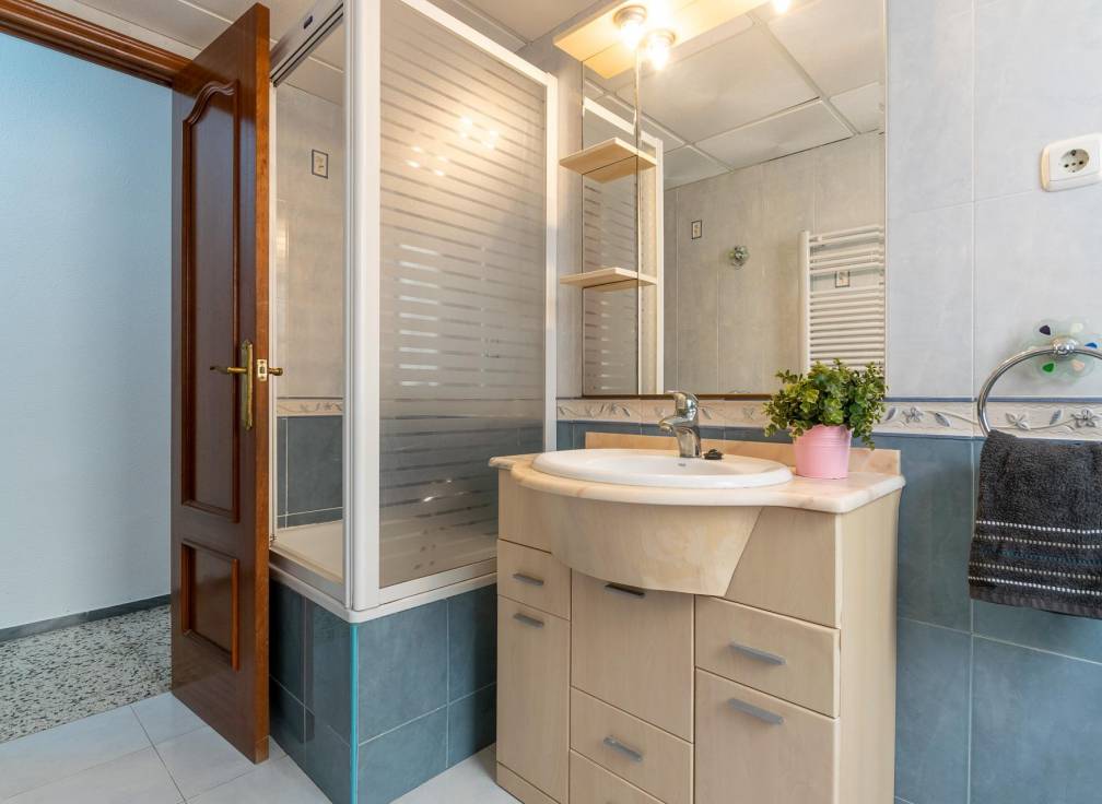 Resale - Flat - Alicante - Carolinas Bajas