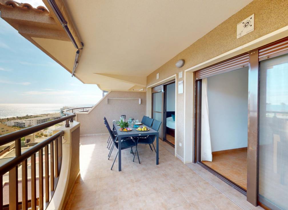 Resale - Flat - Arenales del Sol