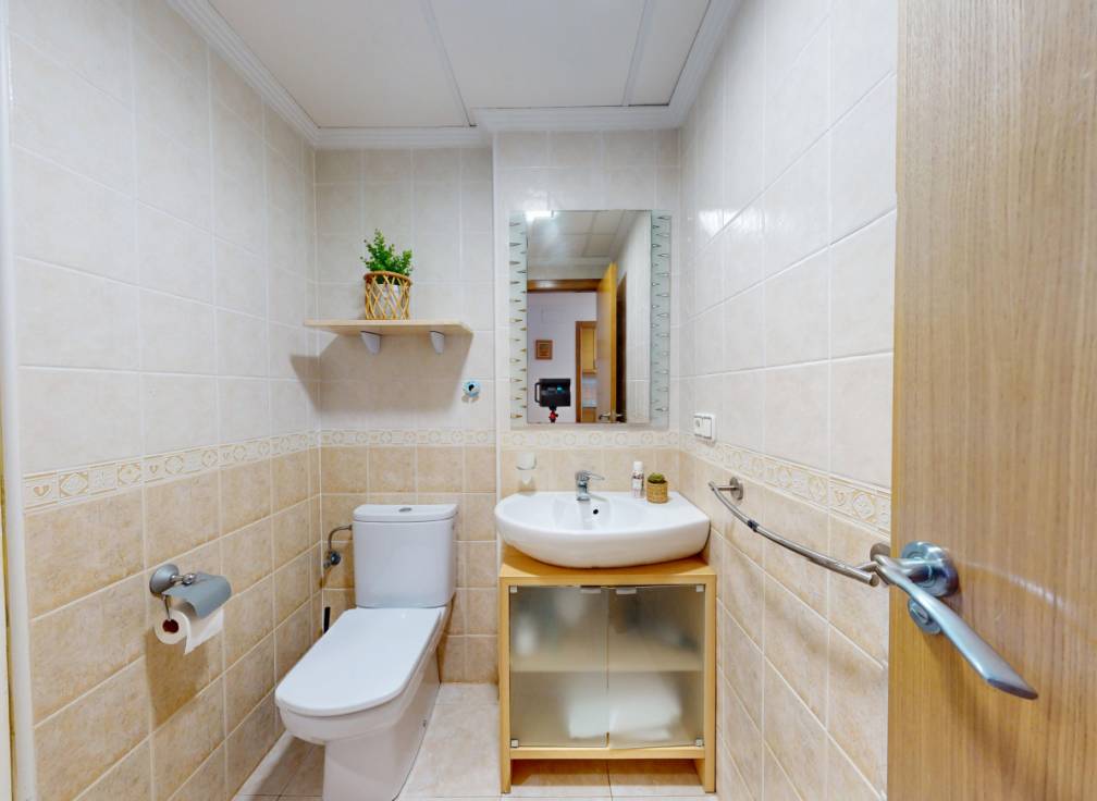 Resale - Flat - Arenales del Sol