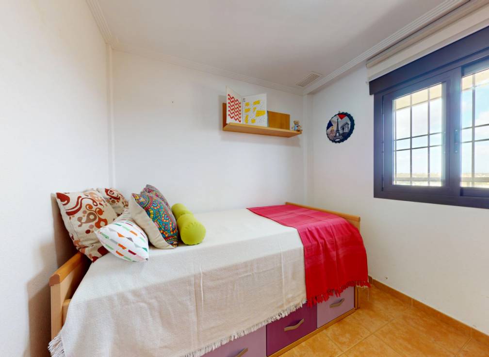 Resale - Flat - Arenales del Sol