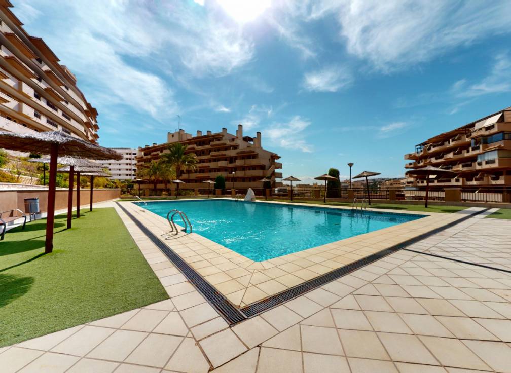 Resale - Flat - Arenales del Sol