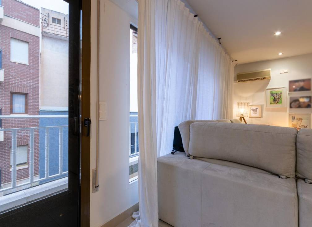 Resale - Flat - Crevillent - CENTRO