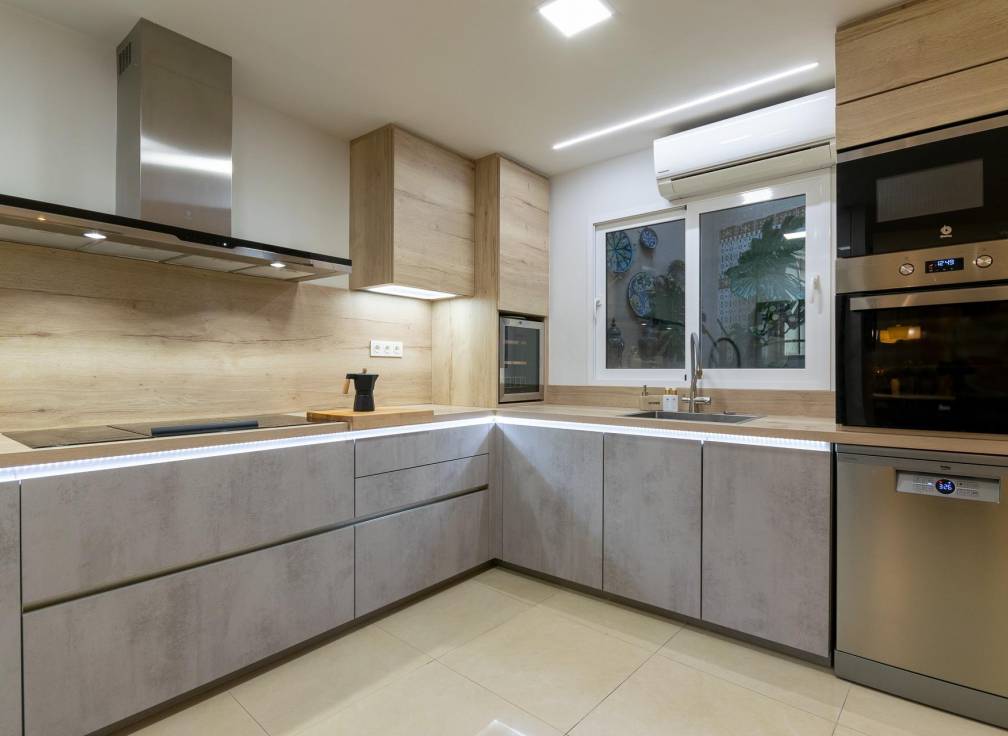 Resale - Flat - Crevillent - CENTRO