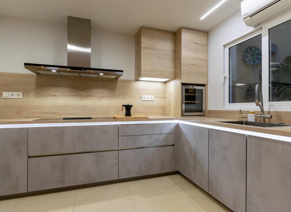 Resale - Flat - Crevillent - CENTRO