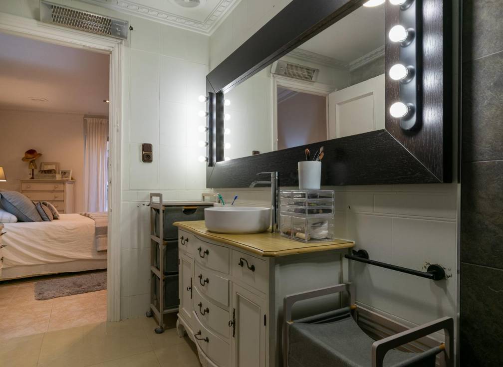 Resale - Flat - Crevillent - CENTRO